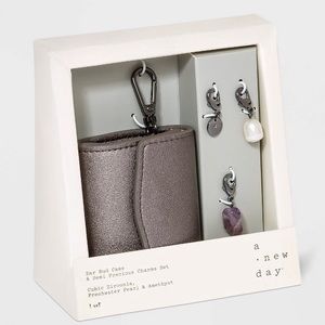 Grey headphone and coin purse case